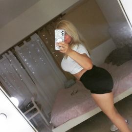 Yamila Hot 
